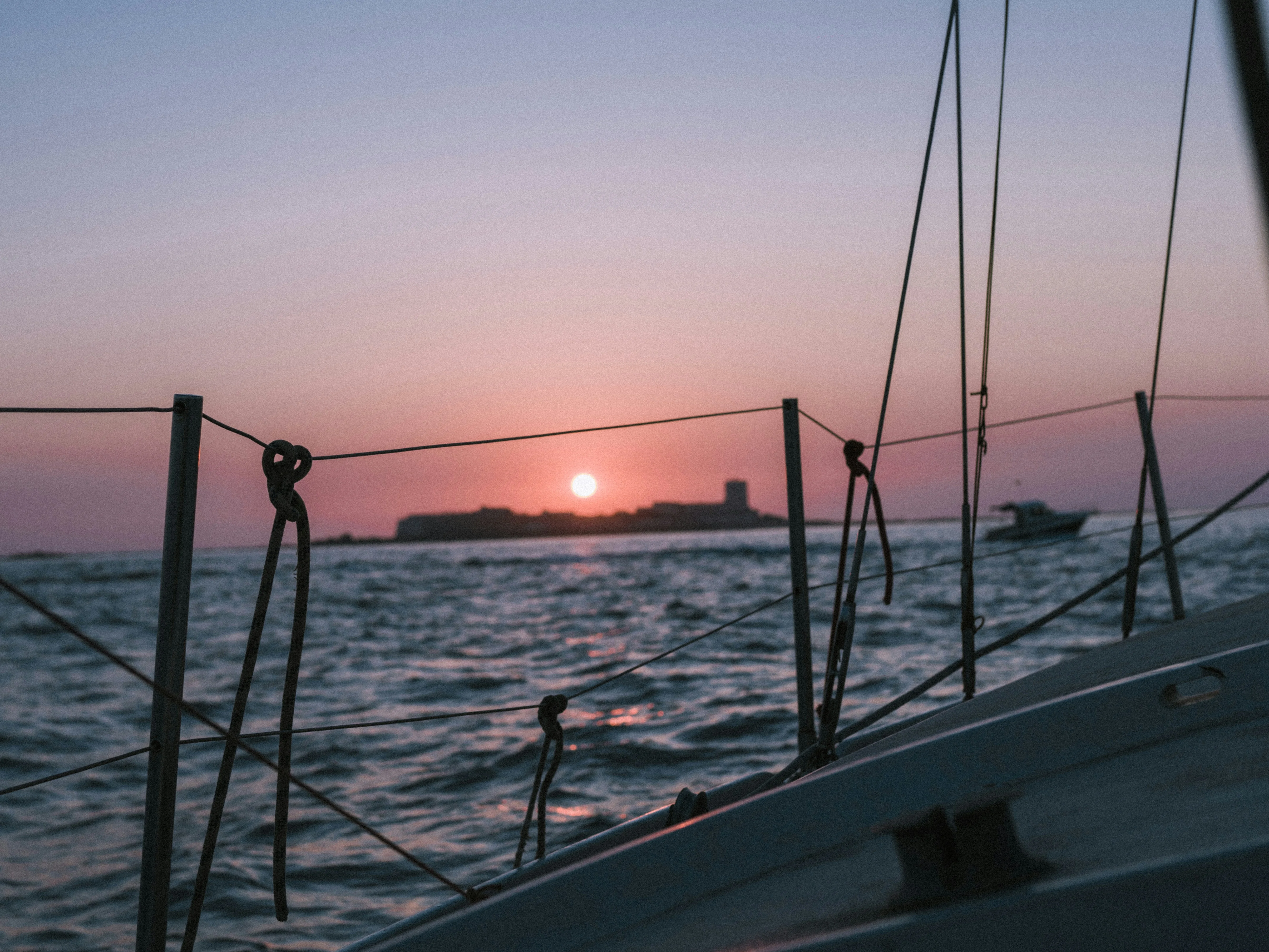 sunset-boat in cadiz